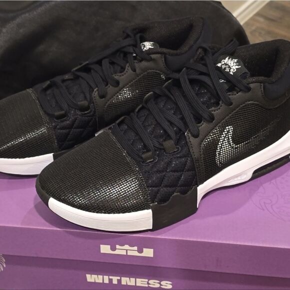 Nike LeBron Witness VIII TB Basketball Shoes - Picture 11 of 13
